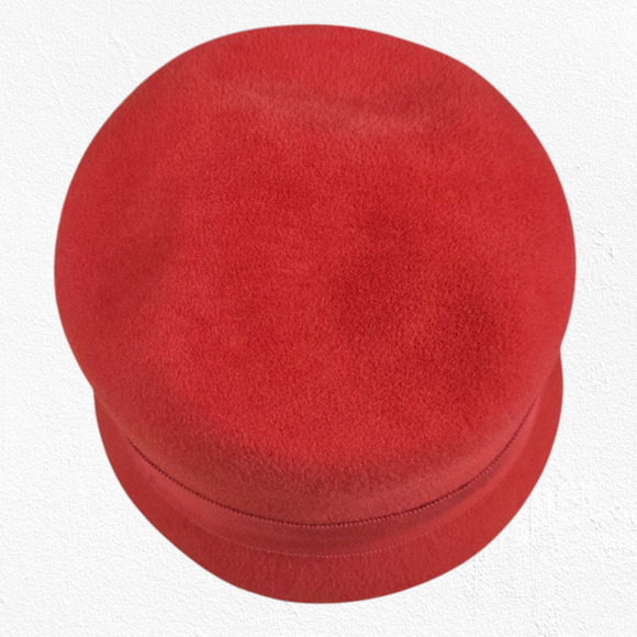 80s Vintage Red Wool Felt Classic Millinery Short Brim The Hat Garden Cloche Hat - Picture 4 of 7